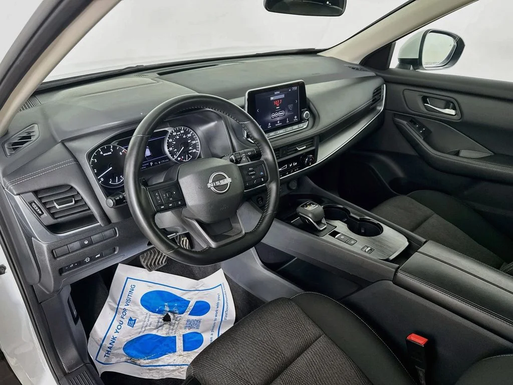 Certified Used 2025 White Nissan SV image 10