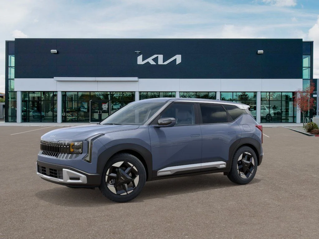 New 2027 Gray Kia S image 3