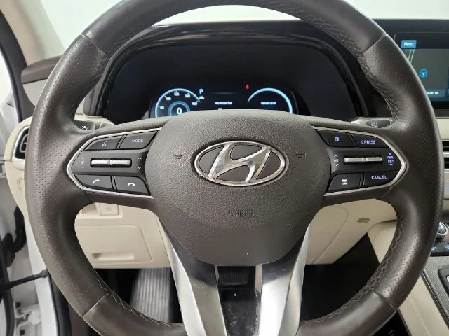 Used 2020 White Hyundai Limited image 28