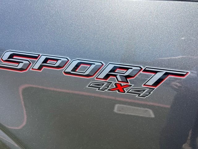 Used 2022 Gray Ford XLT image 10