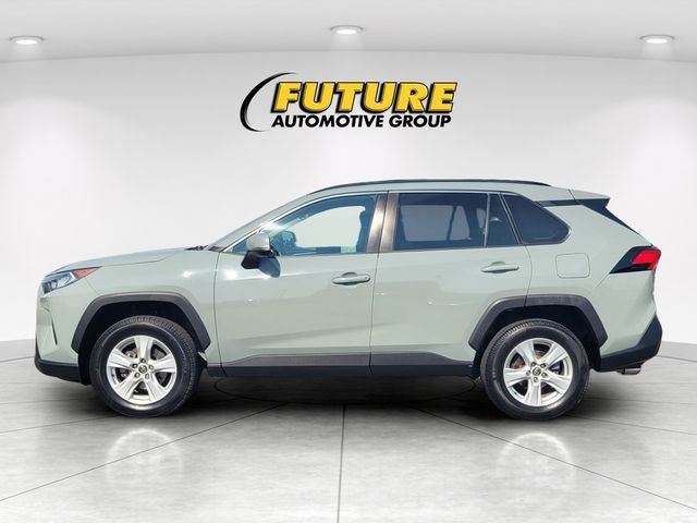 Used 2021 Gray Toyota XLE image 6