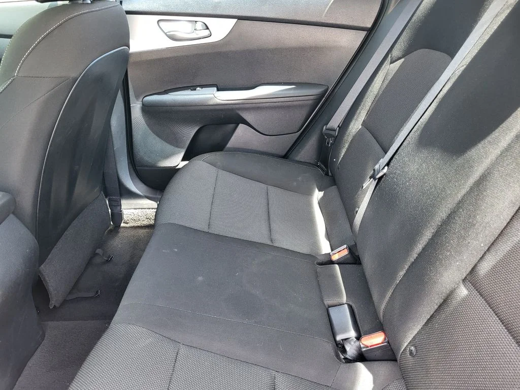 2024 Kia Forte LXS - Photo 9