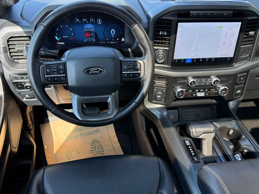 Used 2024 Black Ford XLT image 15