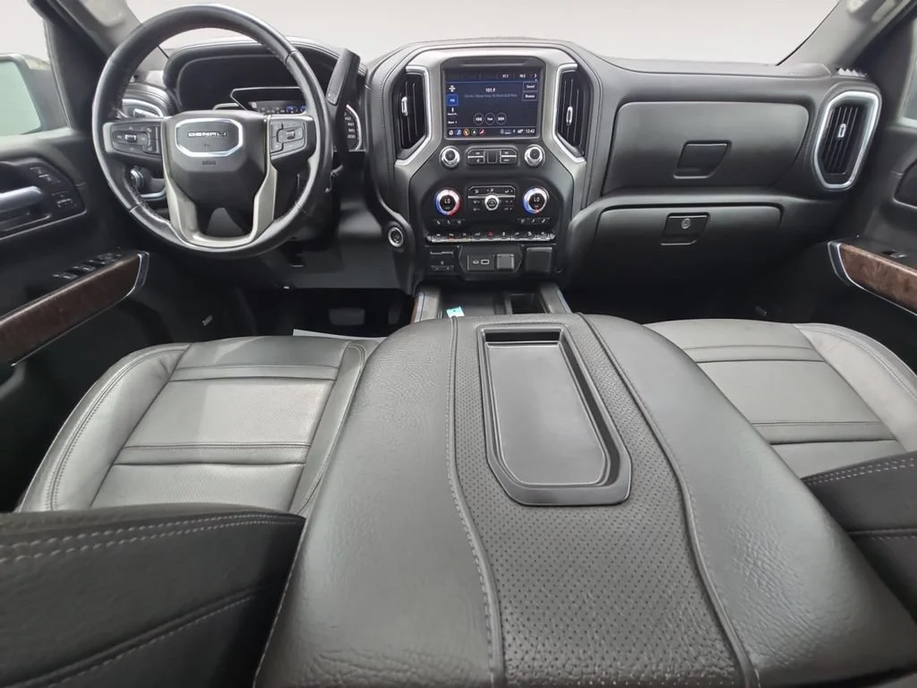 Used 2022 Gray GMC Denali image 14