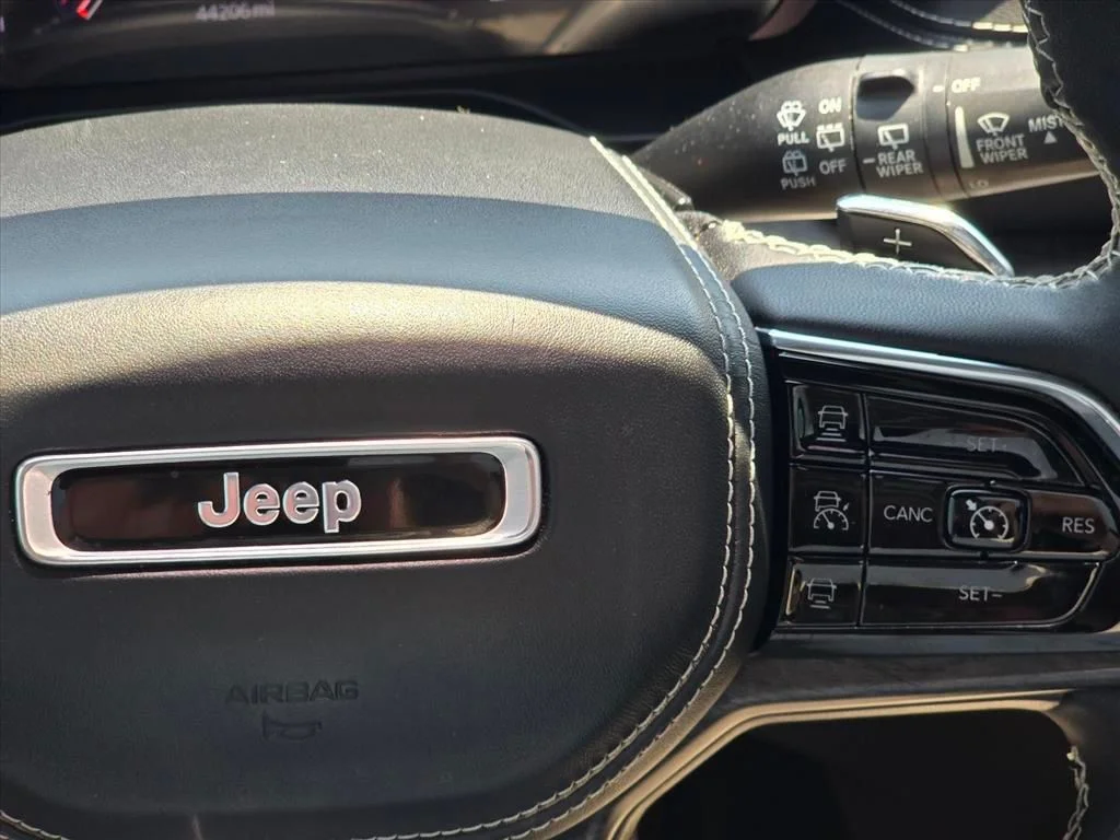 Used 2023 Black Jeep Overland image 17