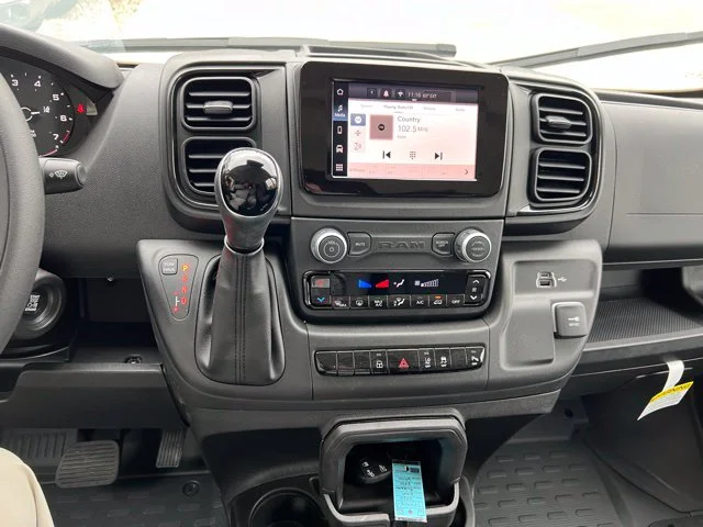 Used 2025 White Ram TRADESMAN image 20