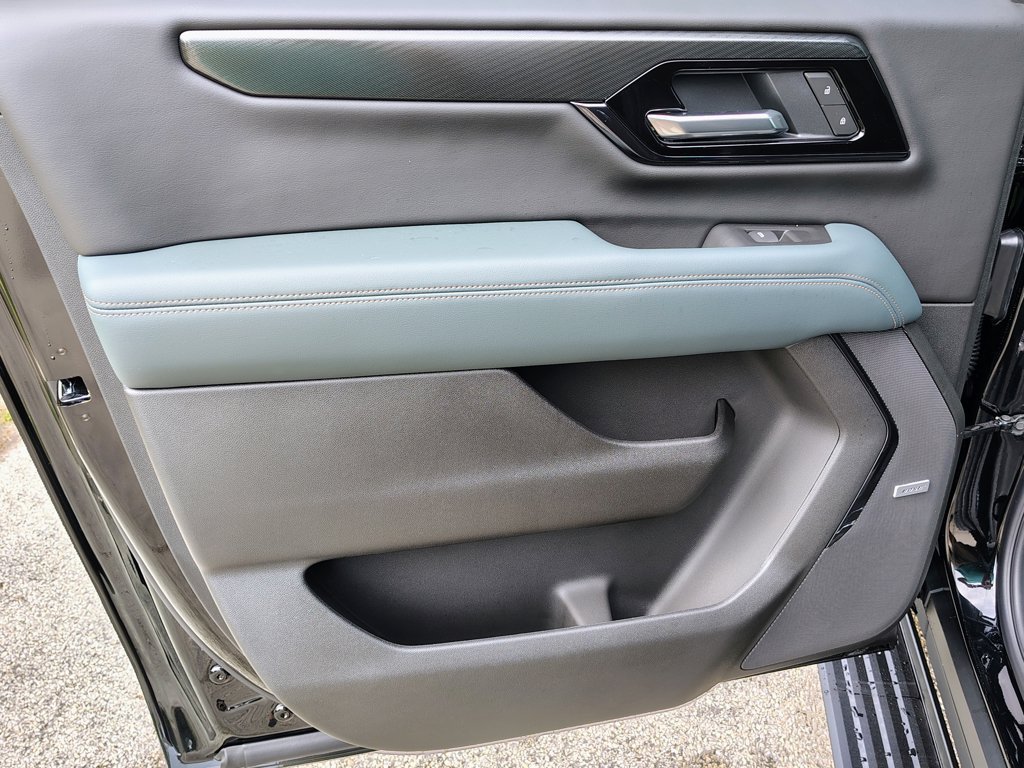 2026 GMC Yukon XL AT4 - Photo 35
