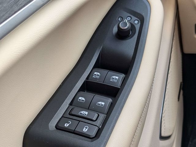 New 2022 Bright White Clearcoat Jeep 4xe image 28