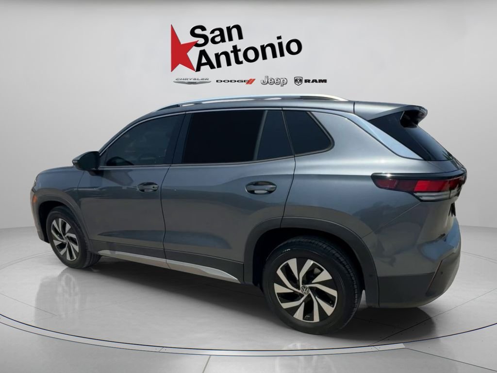 Used 2025 Gray Volkswagen 2.0T S image 10