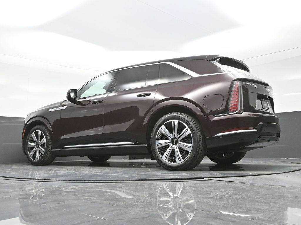 2026 Cadillac Escalade IQ Luxury - Photo 16