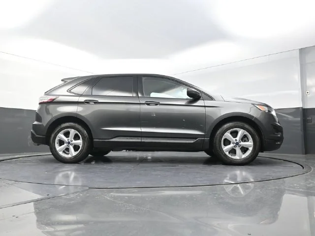 Used 2017 Gray Ford SE image 38