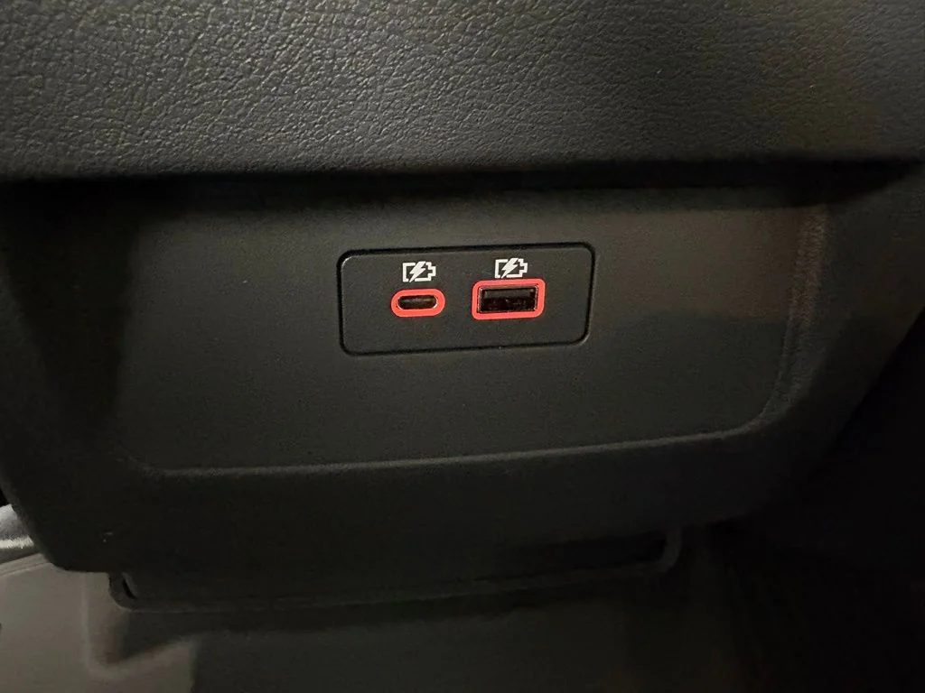 New 2026 Super Black Nissan Crew Cab SV image 39