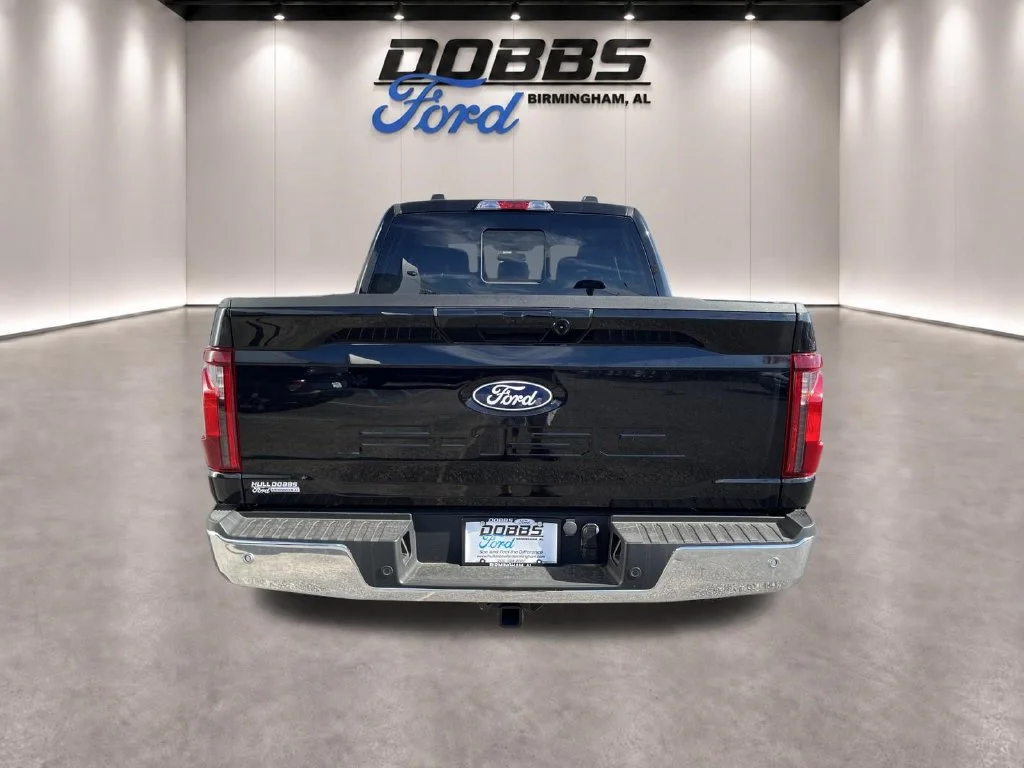 New 2026 Agate Black Metallic Ford XLT image 6