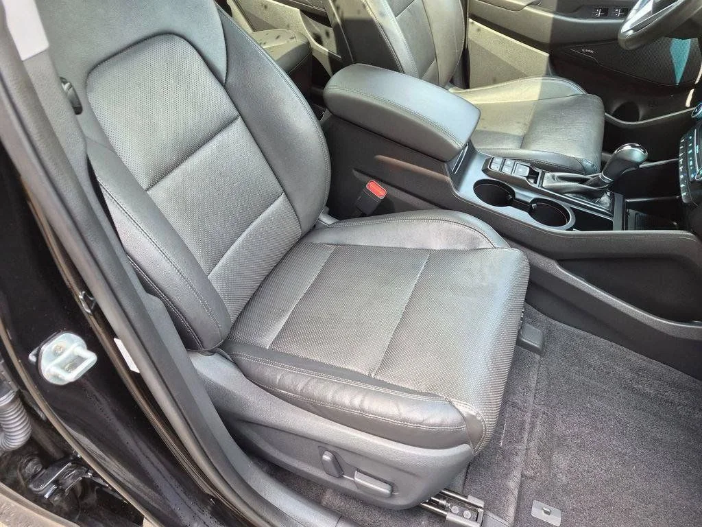 Used 2020 Black Hyundai Ultimate image 29