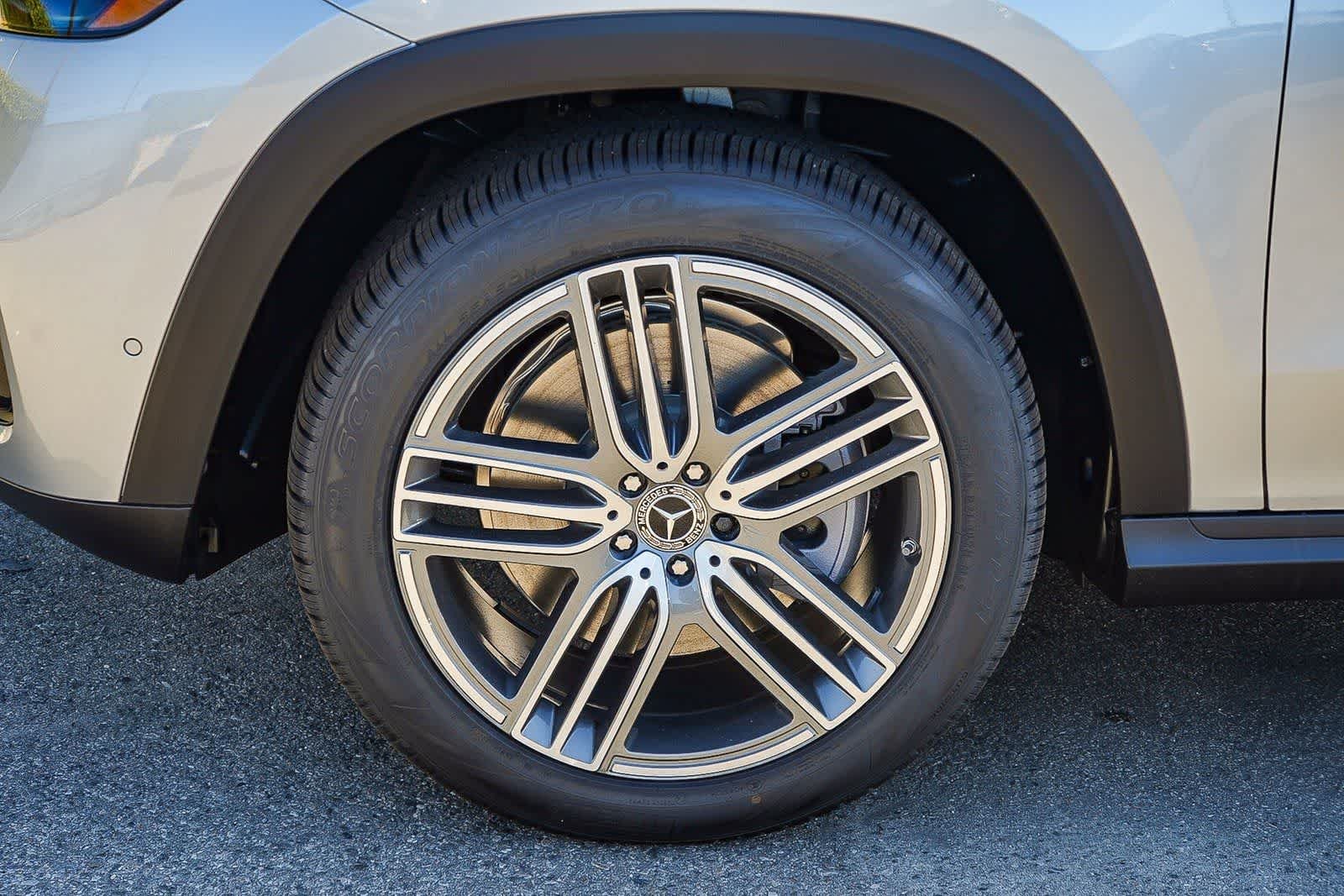 New 2026 Cirrus Silver Metallic Mercedes-Benz GLS 450 image 10