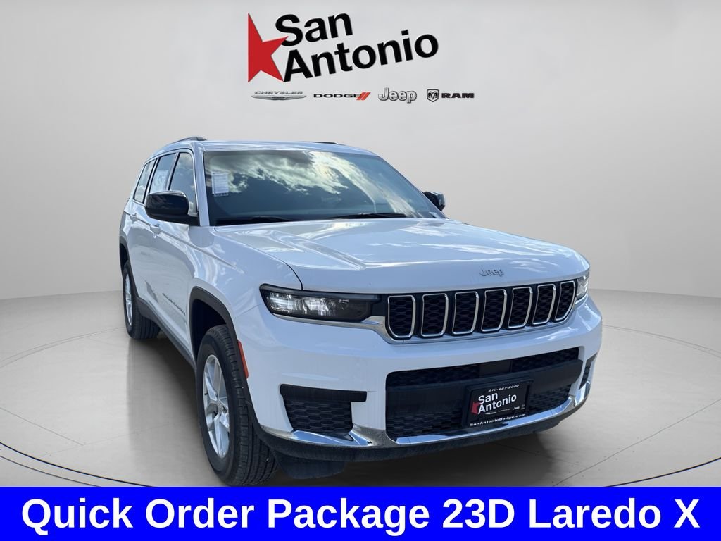 New 2025 Bright White Clear-Coat Exterior Paint Jeep Laredo image 2