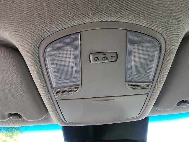 Certified Used 2022 Silver Hyundai SEL image 32