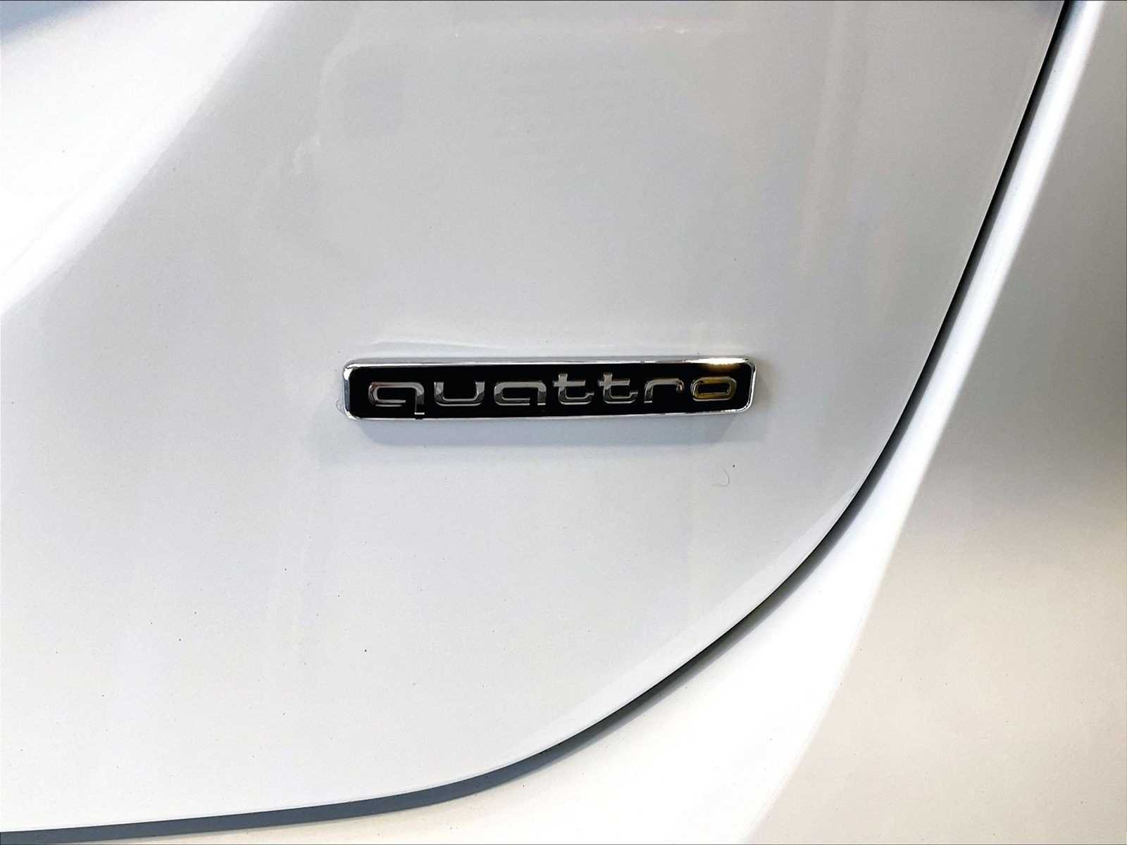 Used 2025 Arkona White Audi Premium Plus image 19