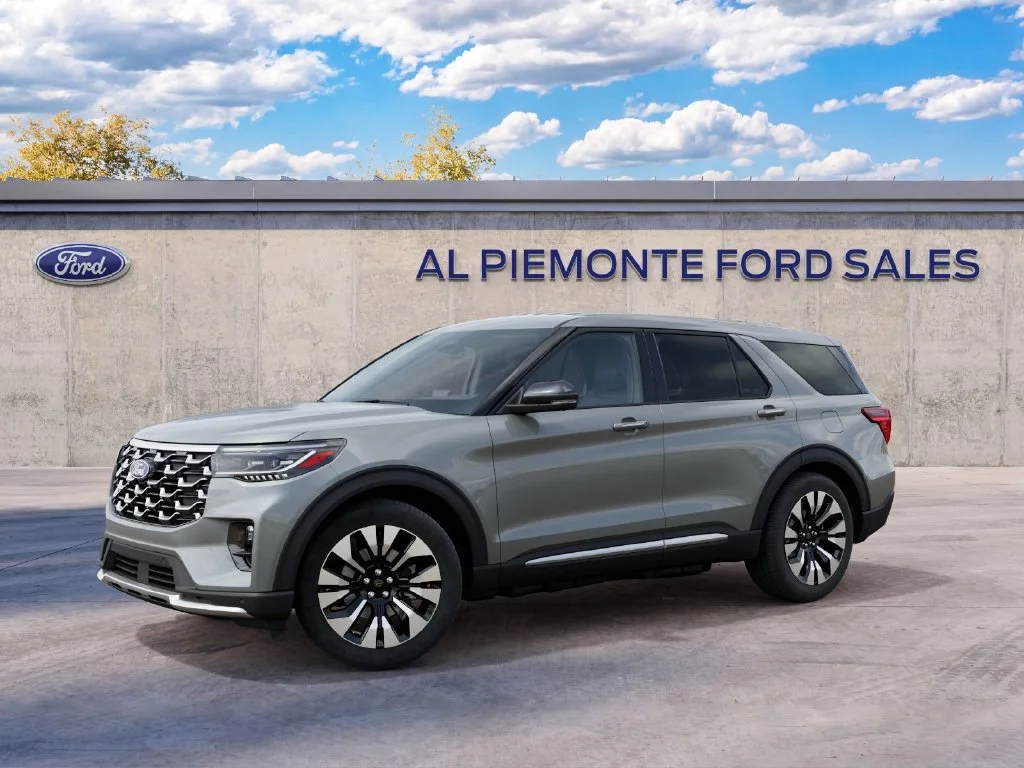 New 2027 Avalanche Gray Ford Platinum™ image 32