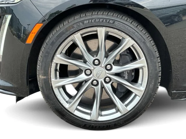 Used 2020 Black Cadillac Sport image 10