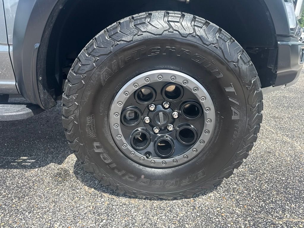 Used 2025 Gray Ford Raptor image 27
