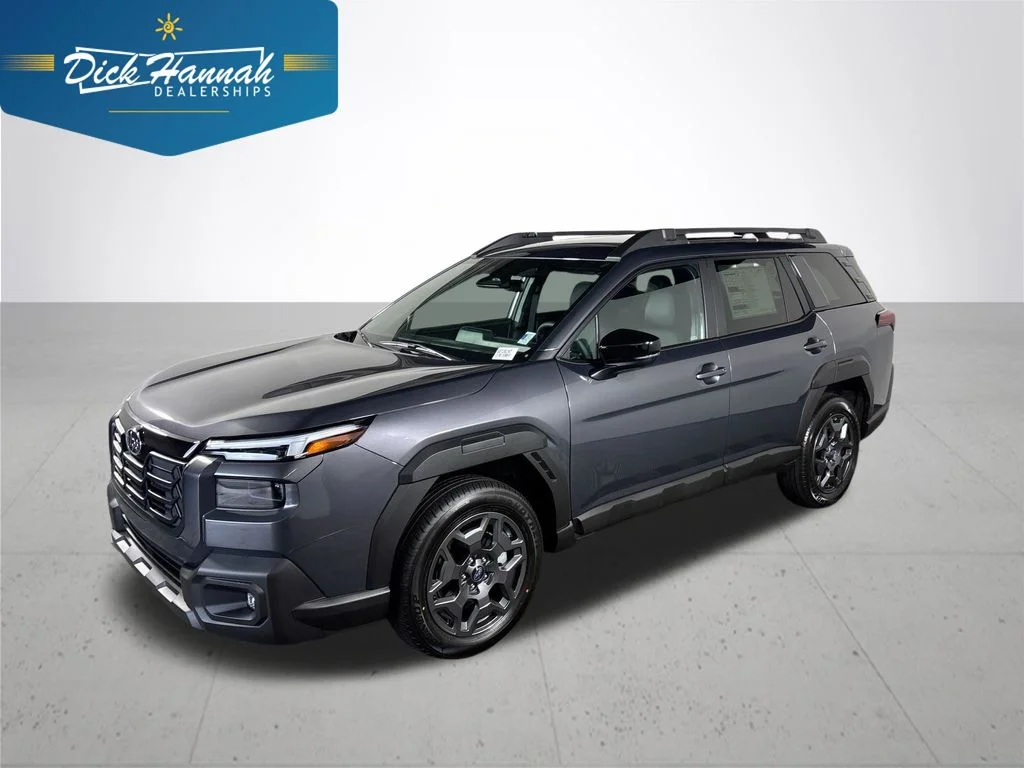 2026 Subaru Outback Premium's photo