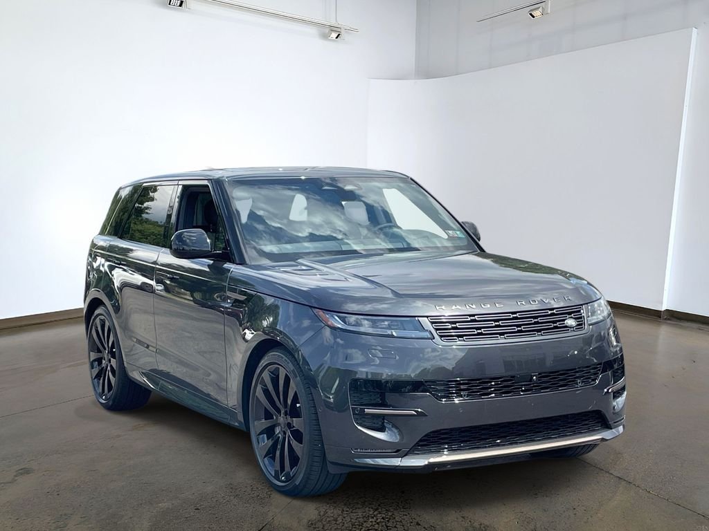 New 2026 Carpathian Grey Land Rover Dynamic SE image 3