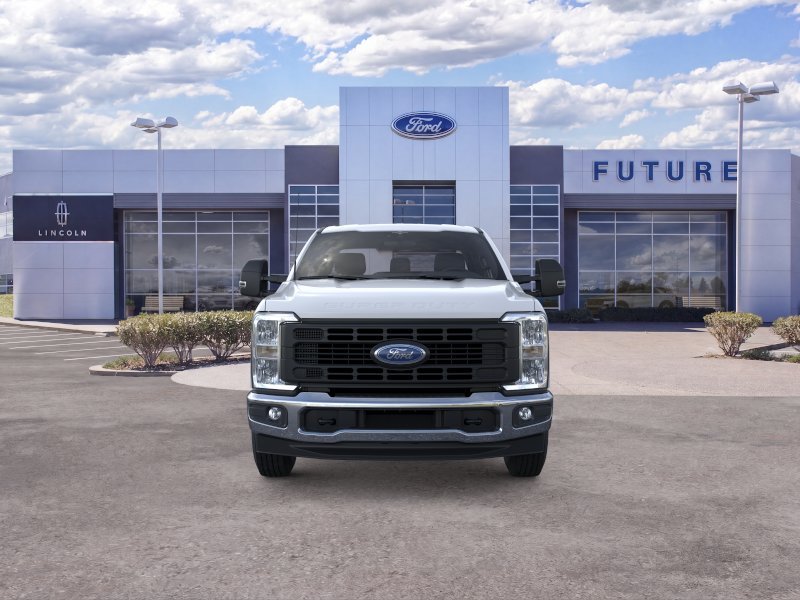 New 2026 Oxford White Ford F-250® XL image 31