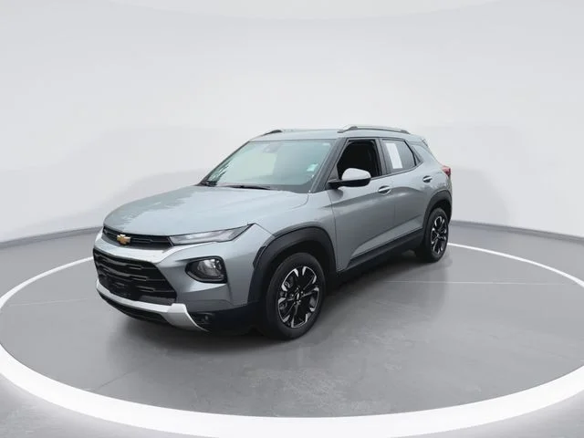 Used 2023 Gray Chevrolet LT image 5