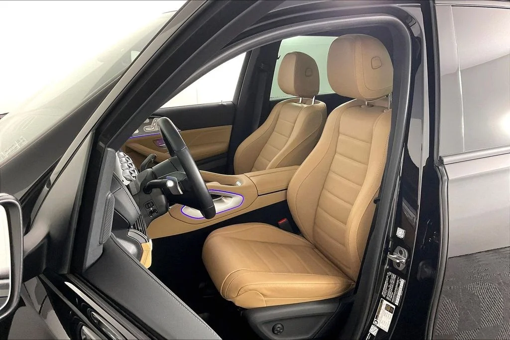 Used 2026 Black Mercedes-Benz GLE 450 image 17