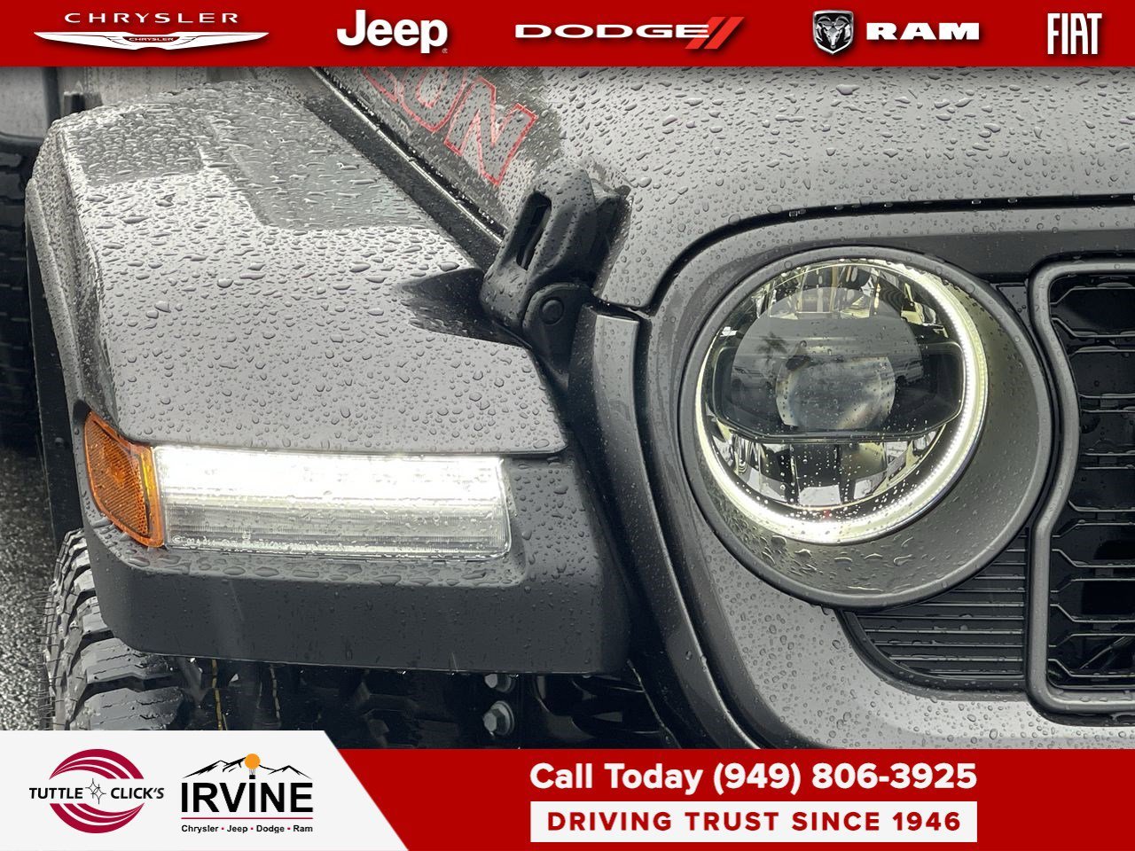 New 2026 Granite Crystal Metallic Clear-Coat Exterior Paint Jeep Rubicon image 7