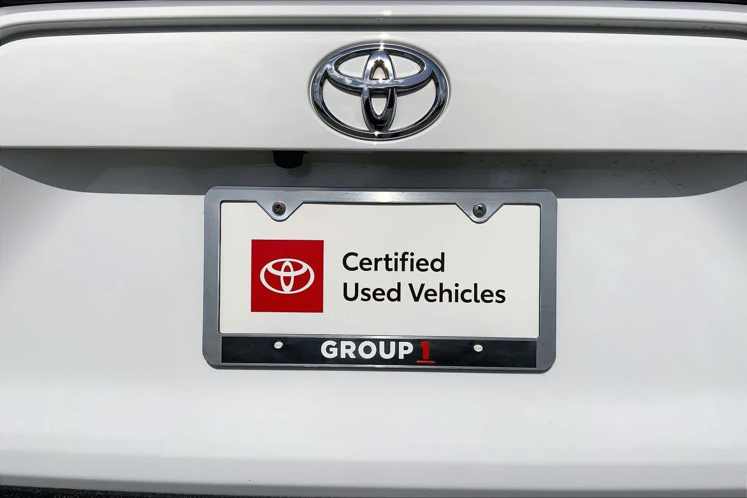 Used 2024 Ice Cap Toyota XLE image 10