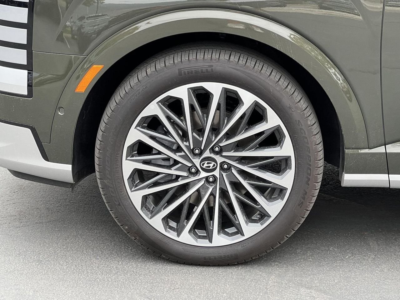 New 2026 Titan Charcoal Pearl Hyundai Calligraphy image 13