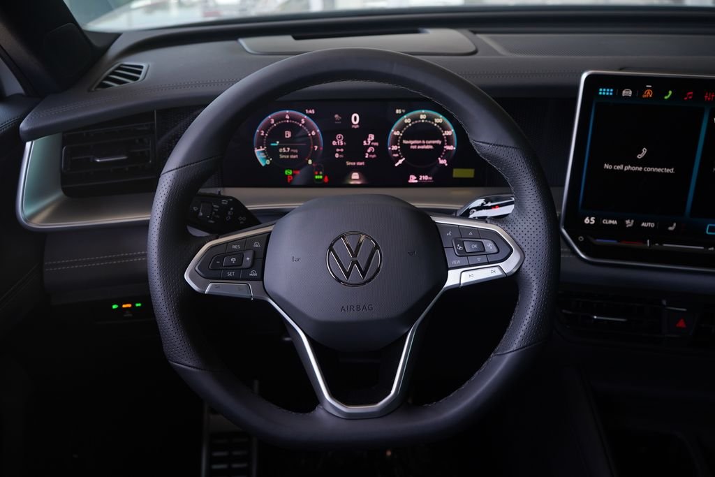 New 2026 Opal White Pearl Volkswagen 2.0T SE R-Line Black image 9