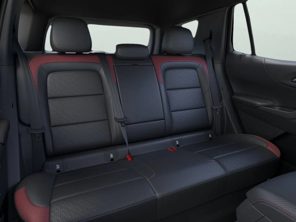 2027 Chevrolet Equinox RS - Photo 17