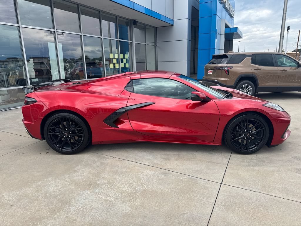 Used 2025 Red Mist Metallic Tintcoat Chevrolet 2LT image 6