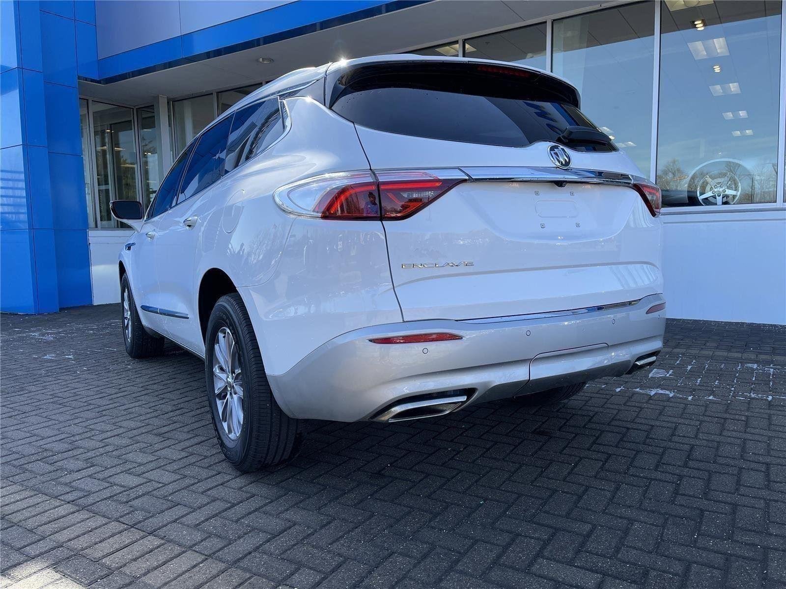 2023 Buick Enclave Essence - Photo 3