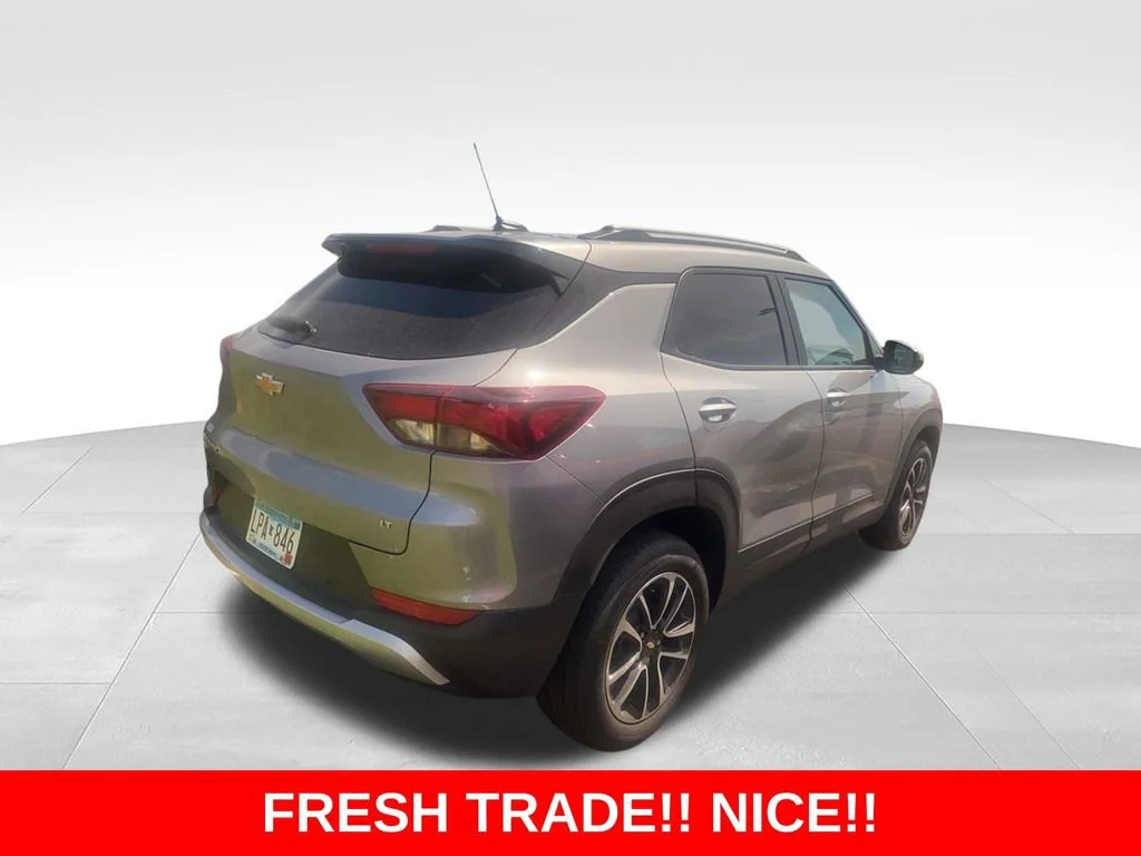 Used 2024 Sterling Gray Metallic Chevrolet LT image 4