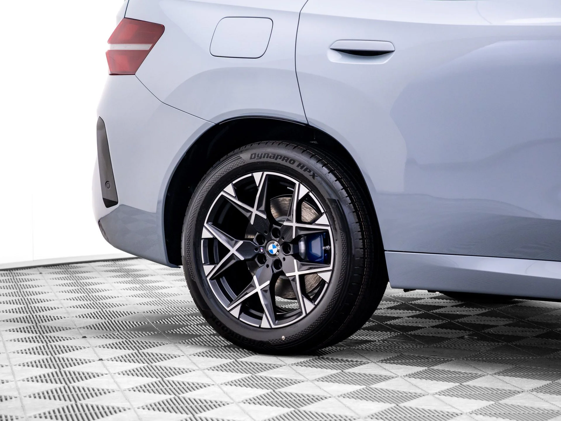 New 2026 Gray BMW 30 xDrive image 33
