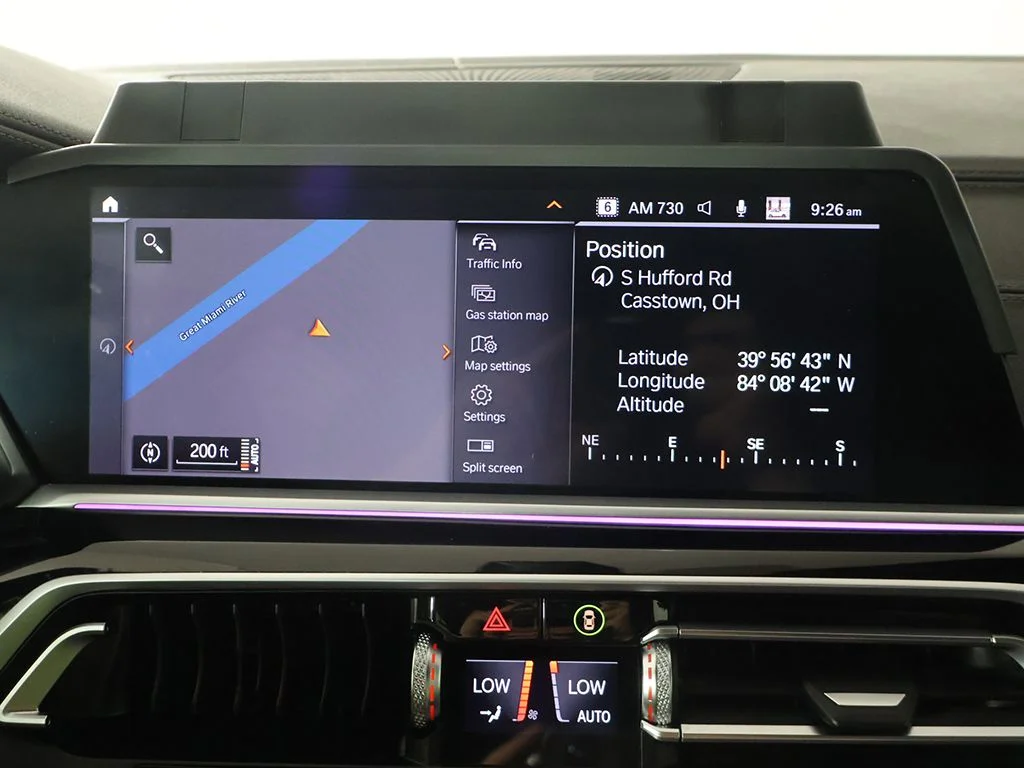Used 2021 White BMW M50i image 46