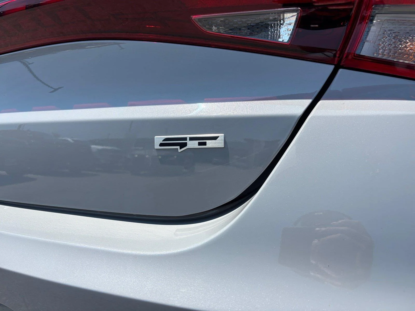 Used 2023 Wolf Gray Kia GT image 59