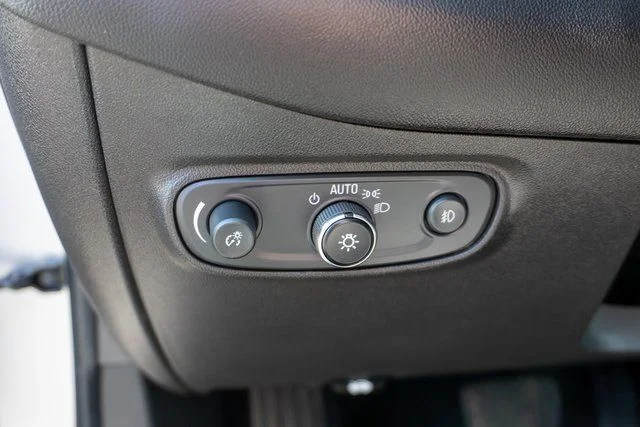 Used 2020 Silver Chevrolet LT image 20