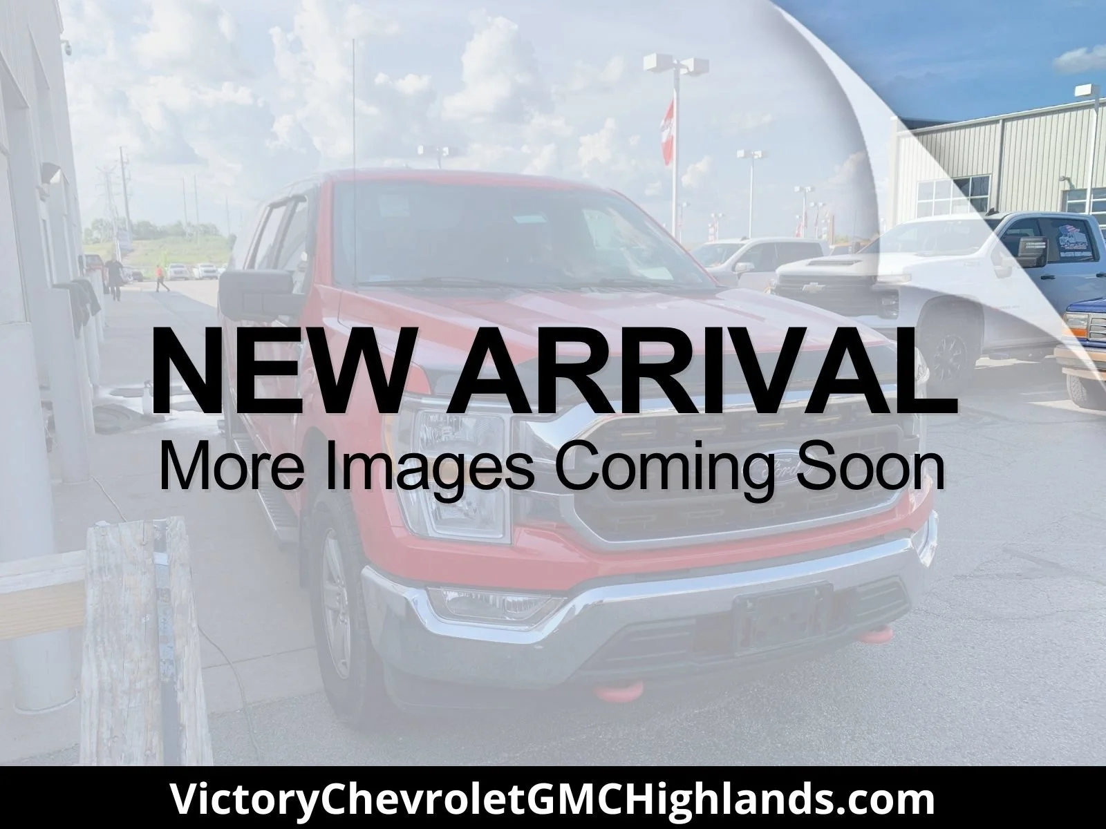 Used 2021 Red Ford XLT image 1