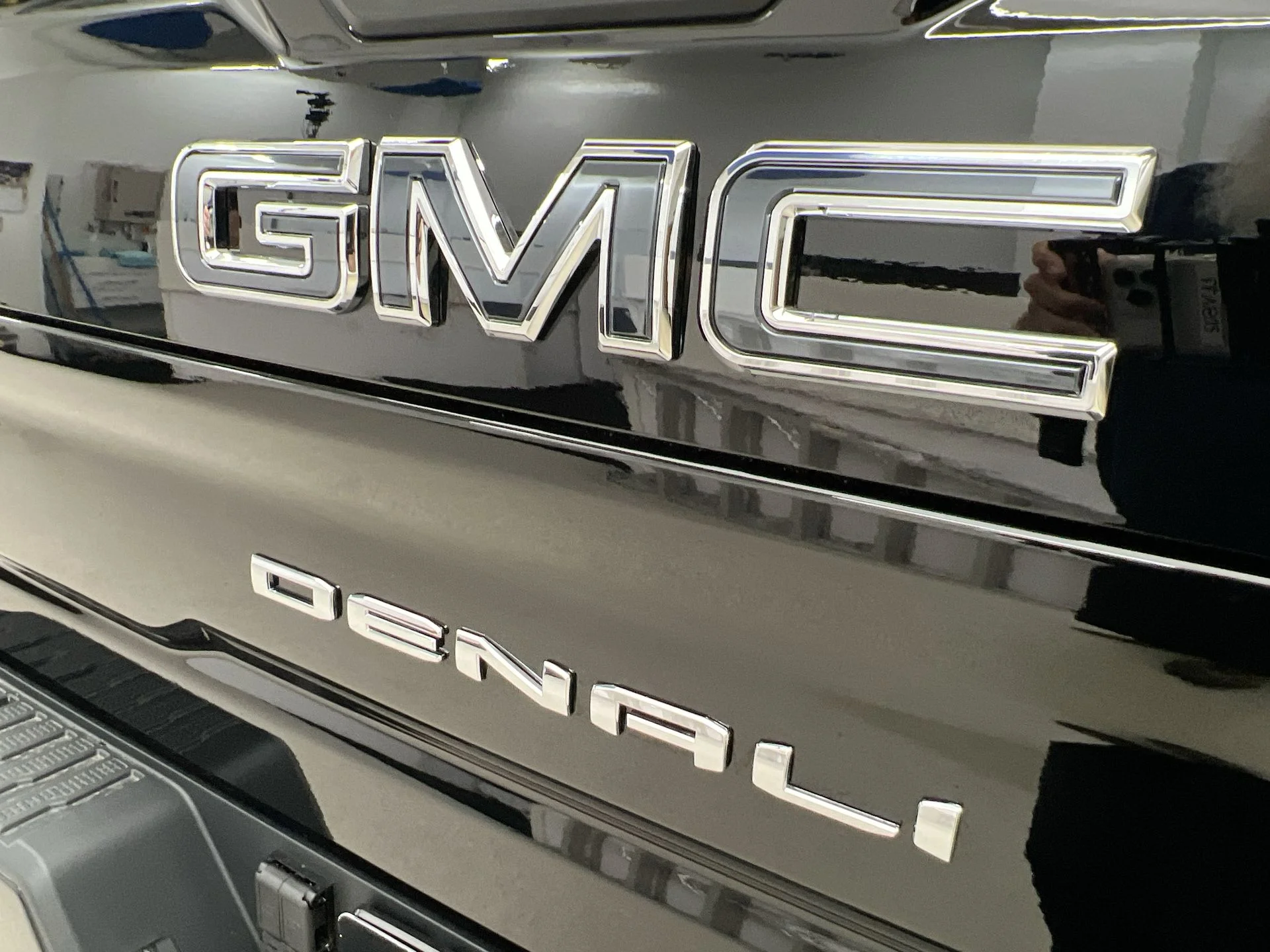 Used 2026 Black GMC Denali Ultimate image 24