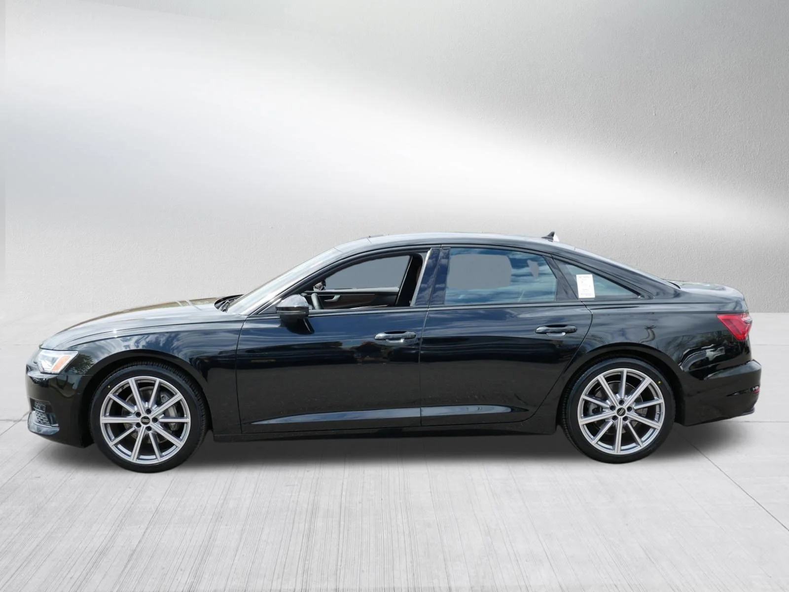 Used 2025 Mythos Black Metallic Audi Premium image 4