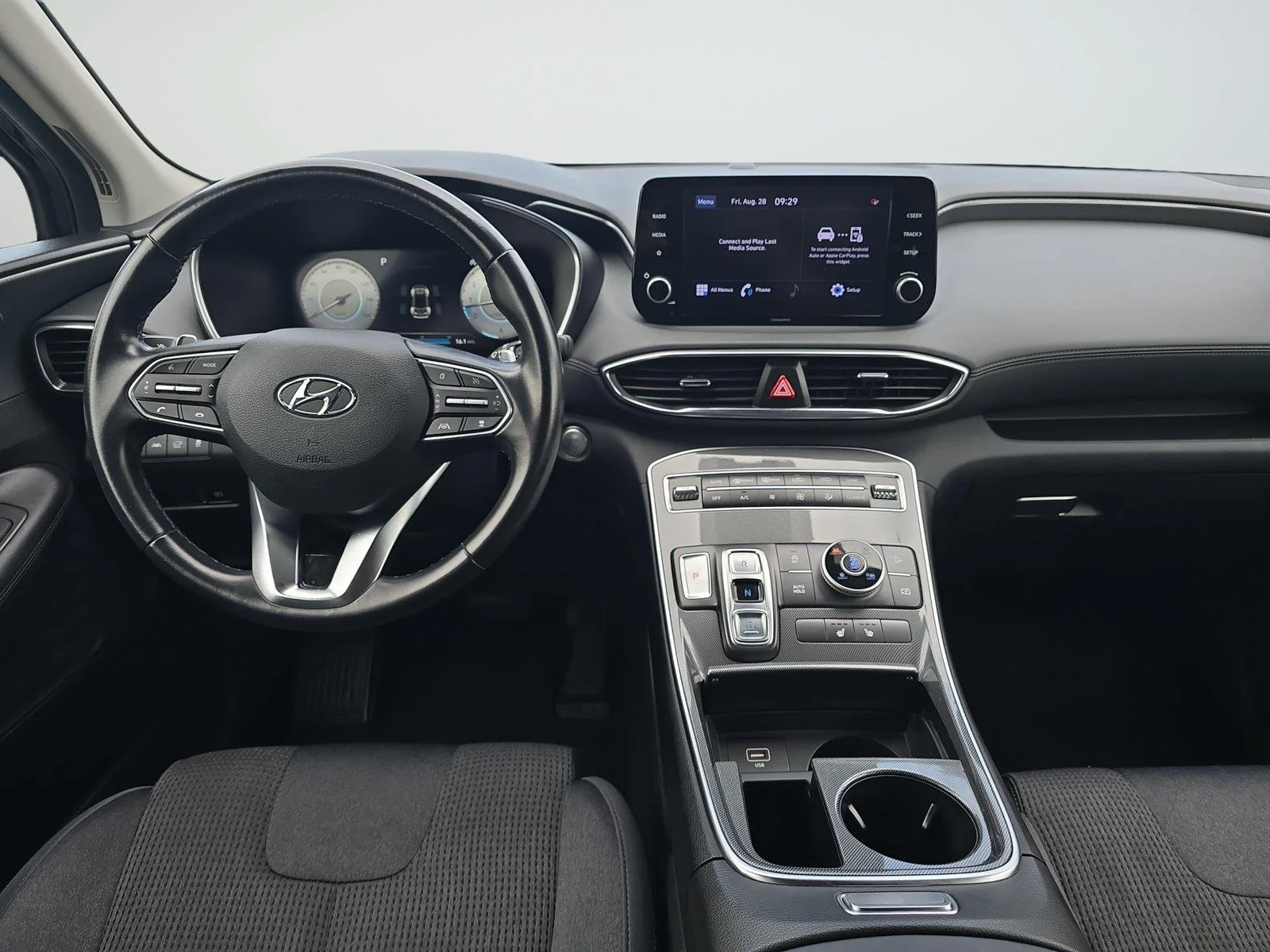Used 2022 Twilight Black Hyundai XRT image 9
