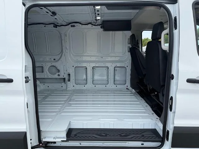 New 2026 Oxford White Ford Cargo Van image 26