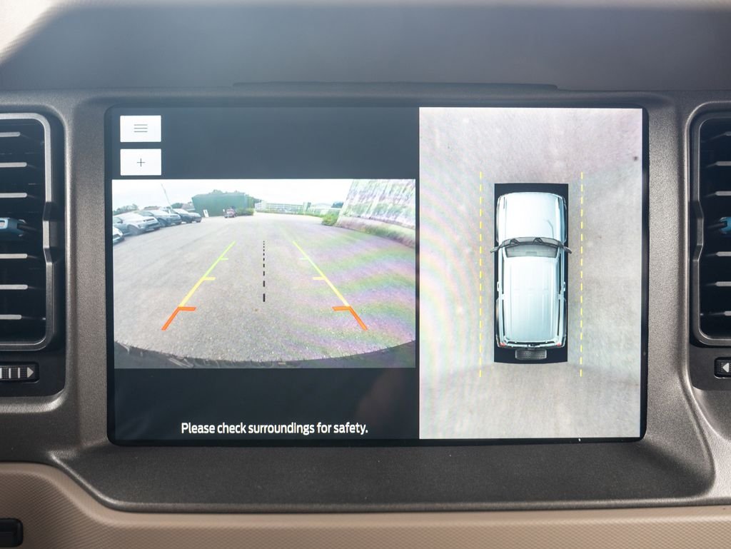 Used 2024 Gray Ford Wildtrak image 22