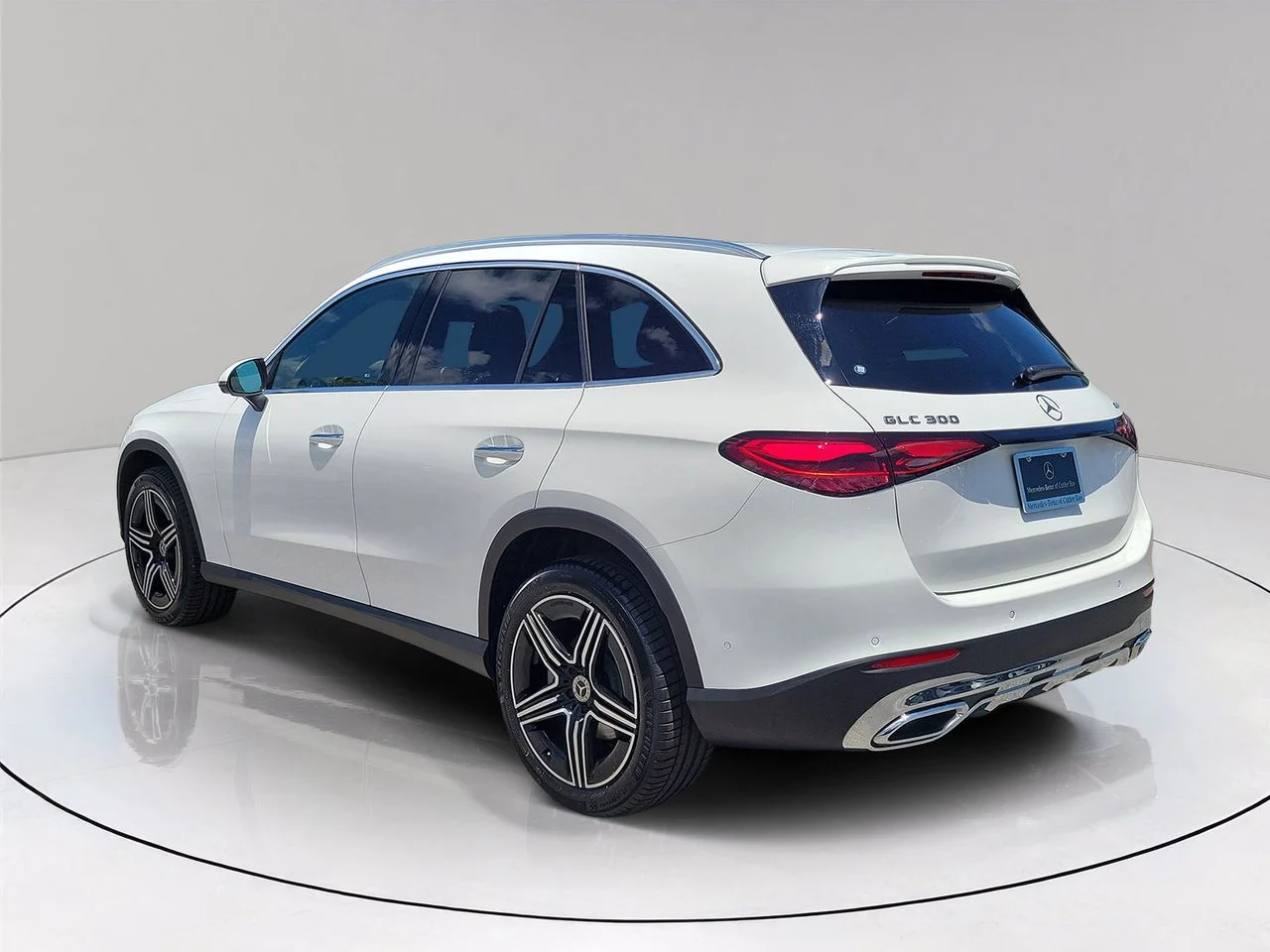 2026 Mercedes-Benz GLC Base - Photo 6