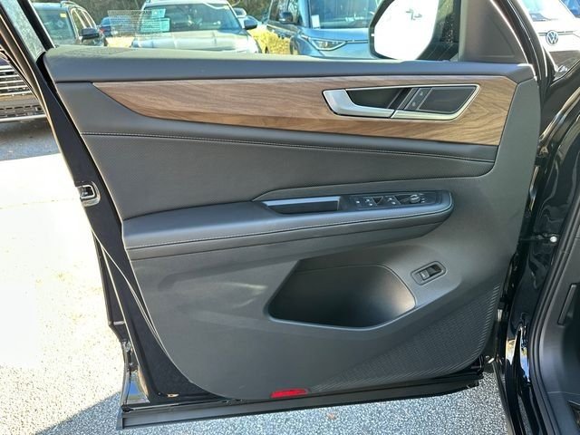 New 2026 Deep Black Pearl Volkswagen 2.0T SE W/TECHNOLOGY image 10
